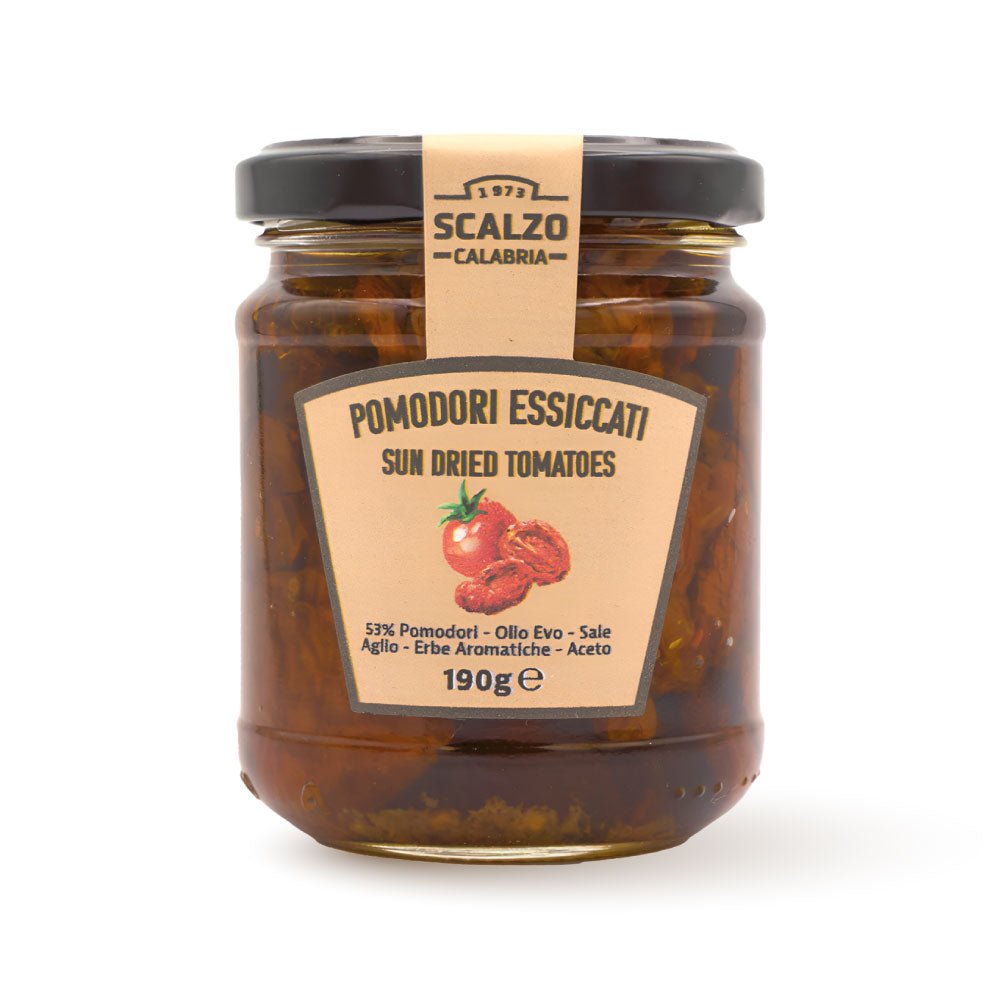 Vaso frontale da 190 grammi di Pomodori Essiccati Sottolio Scalzo Calabria, preparati con pomodori essiccati al sole e conservati in olio extra vergine d'oliva.