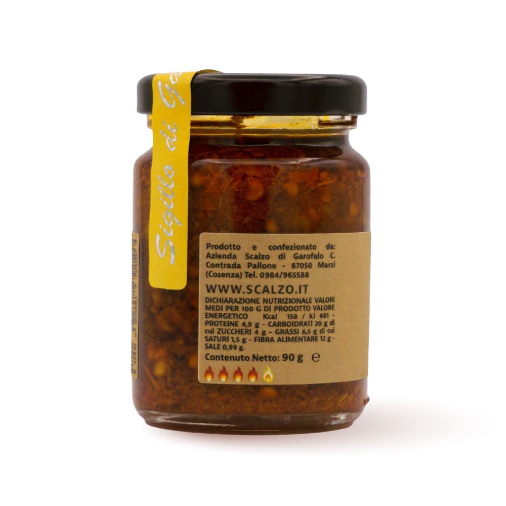 Retro del vaso da 90 grammi di Salsa Saracena Scalzo Calabria, con valori nutrizionali.